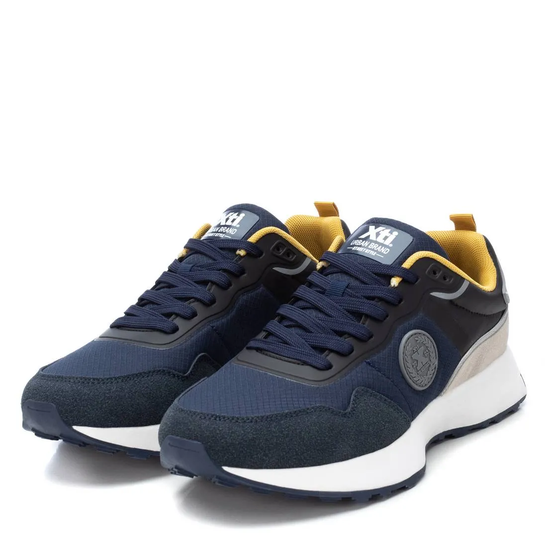 Umea Navy Sneakers